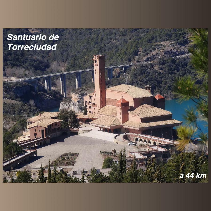 Apartamento Balcón De Garbisón Roda de Isábena Exterior foto